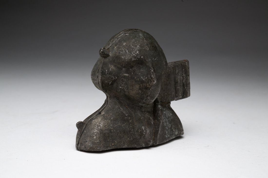 PEWTER ICE CREAM MOLD.: American, late 19th Century. Cast mold of a bust of George Washington. 3.5"h.