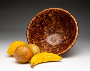 BOWL AND STONE FRUIT.