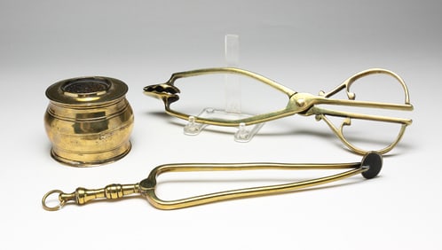 THREE PIECES BRASS HOUSEWARE.