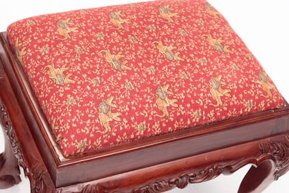 CHIPPENDALE STYLE STOOL.