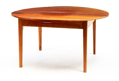 HEPPLEWHITE STYLE DINING TABLE.