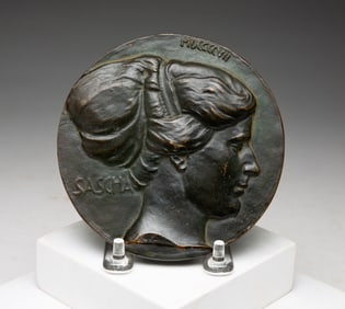 BRONZE MINIATURE PORTRAIT PLAQUE OF A WOMAN.