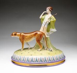 ROYAL DOULTON "DIANA THE HUNTRESS" FIGURINE.
