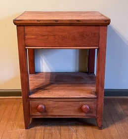 COUNTRY LIFT LID STAND.