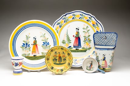 SIX PIECES OF HENRIOT QUIMPER.