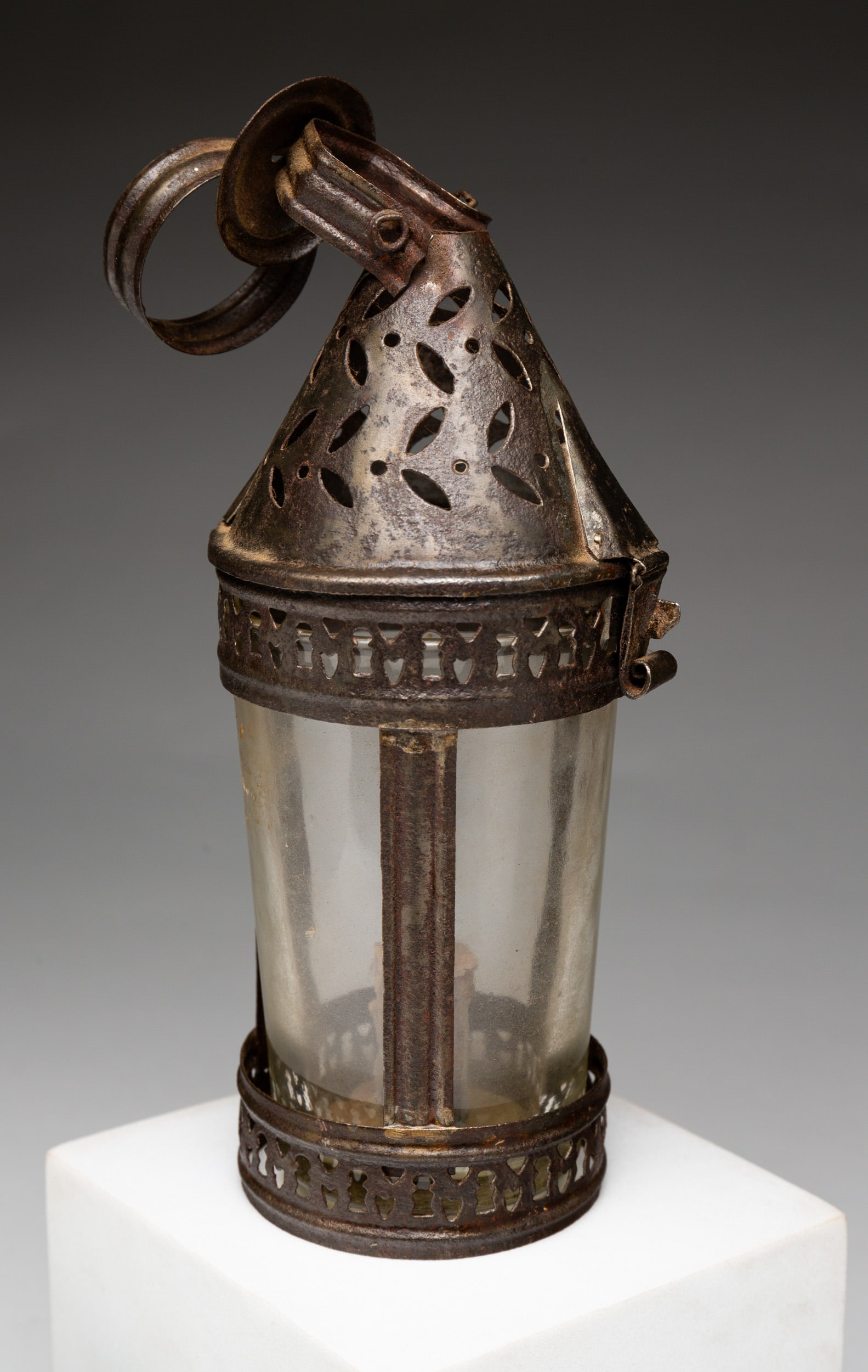 SMALL TIN LAMP. (1 of 4)