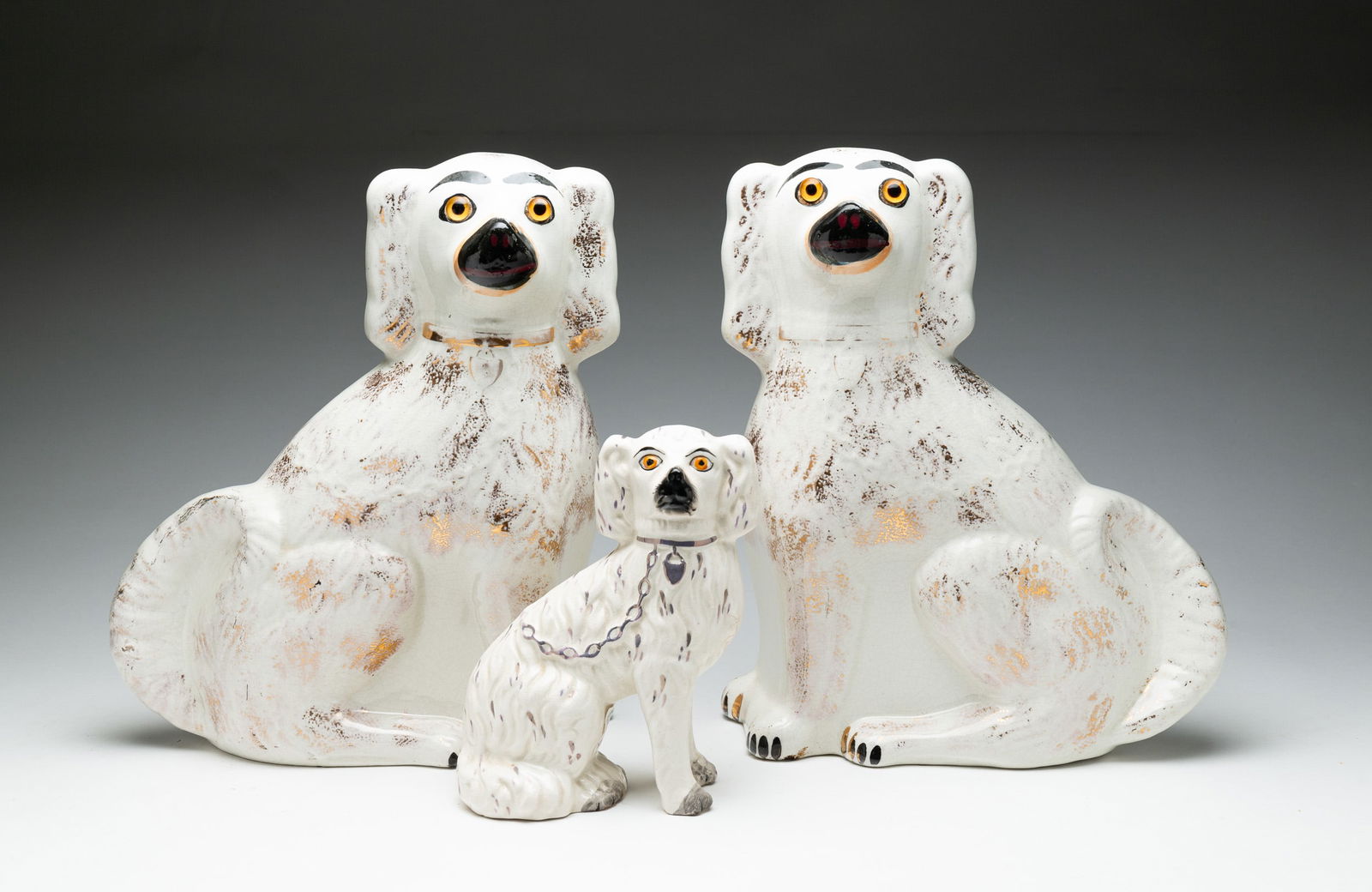 THREE STAFFORDSHIRE FIGURINES. (1 of 7)