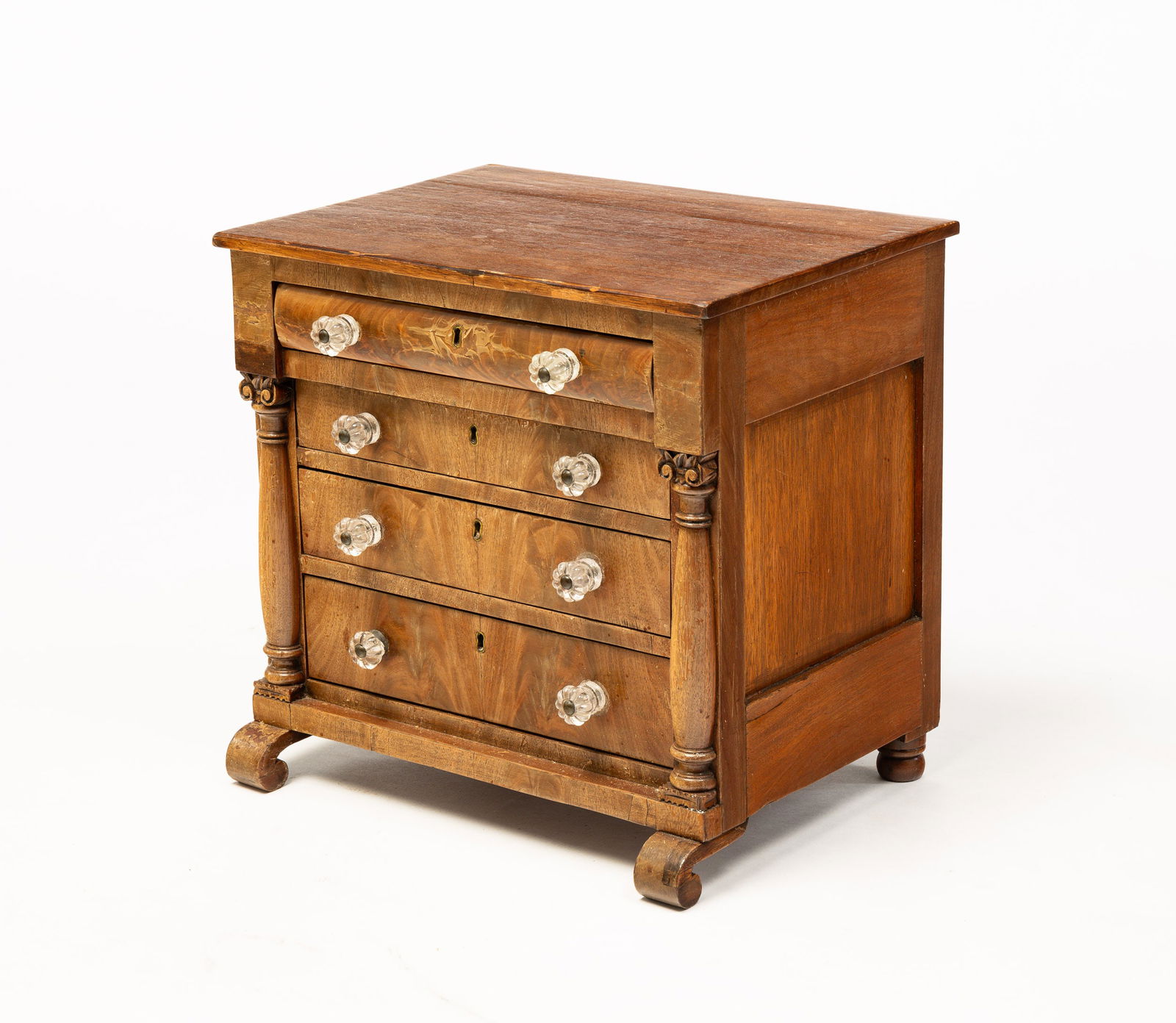 CHILD'S SIZE TRANSITIONAL CHEST. (1 of 5)
