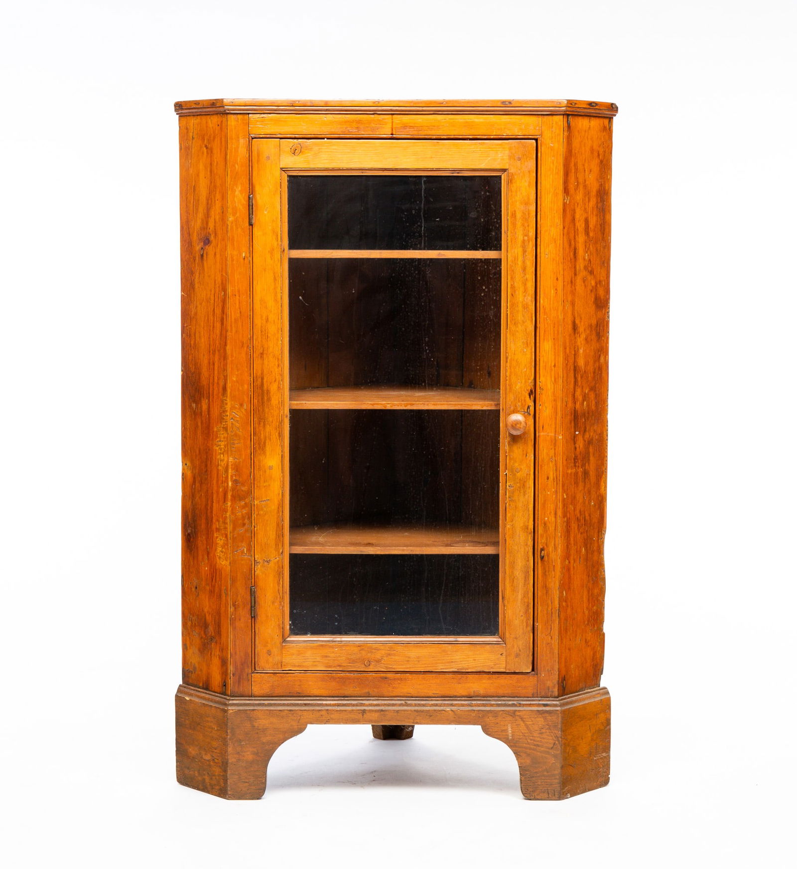 COUNTRY CORNER CABINET. (1 of 4)