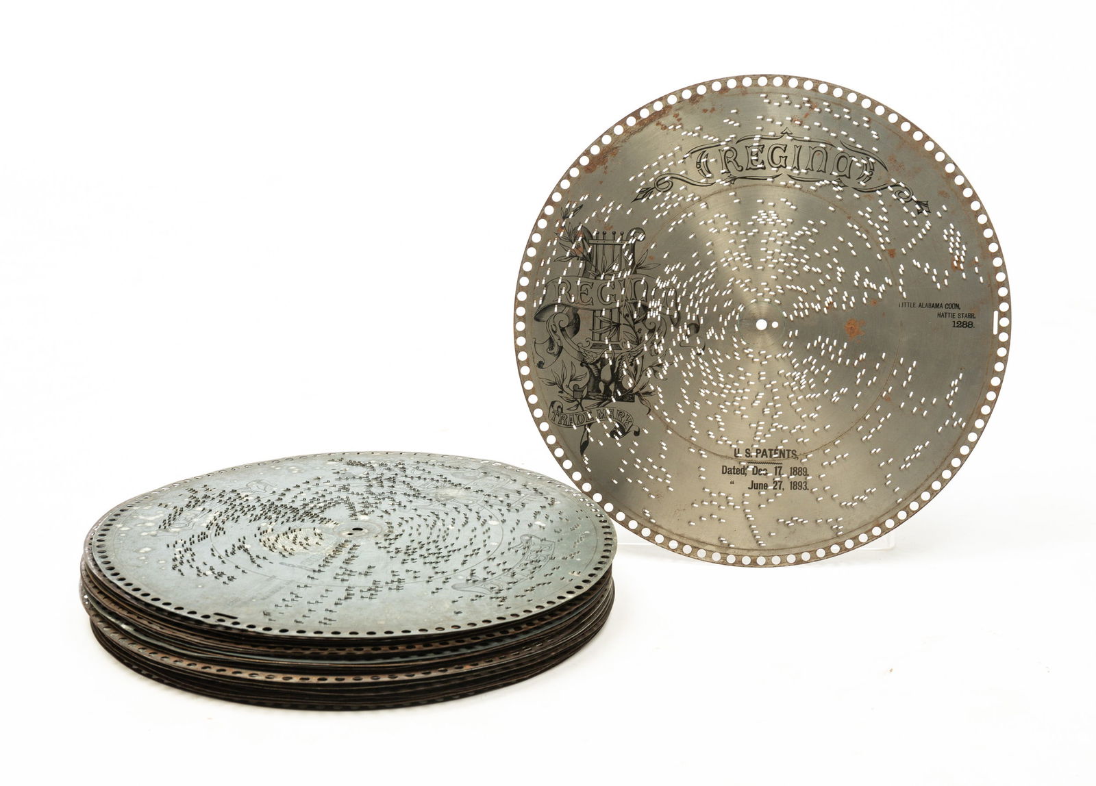 GROUP OF MOSTLY REGINA MUSIC BOX DISCS. (1 of 4)