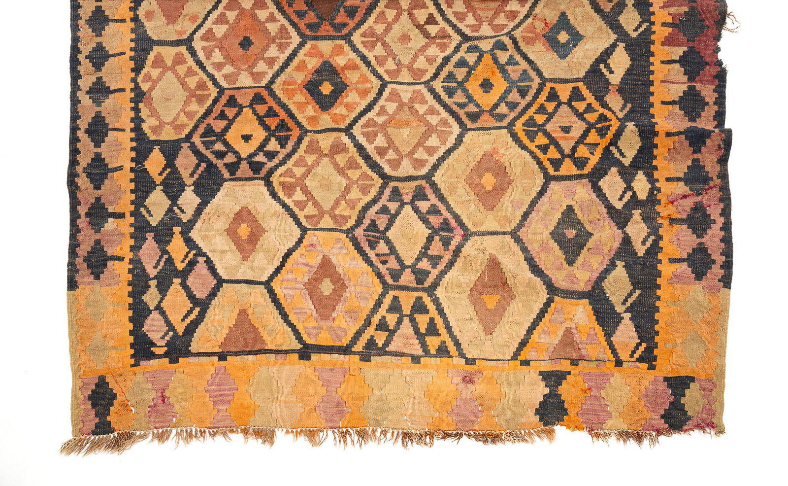ROOMSIZE KILIM RUG. (1 of 3)