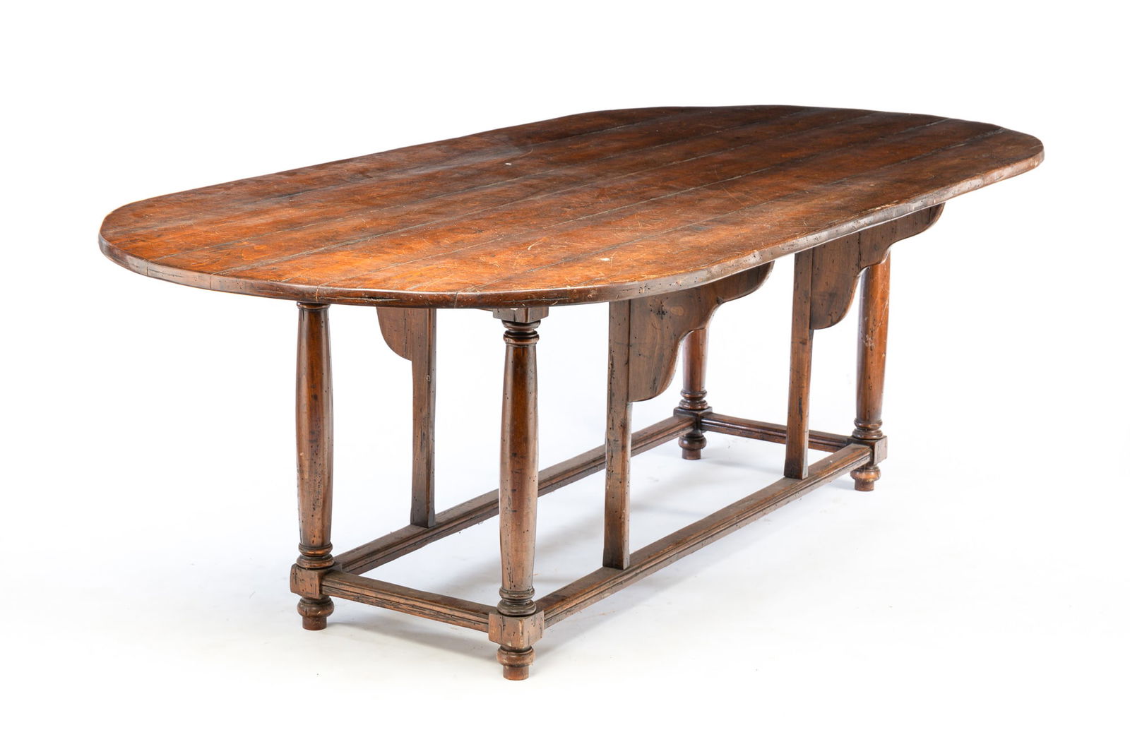 GUY CHADDOCK DINING TABLE. (1 of 8)