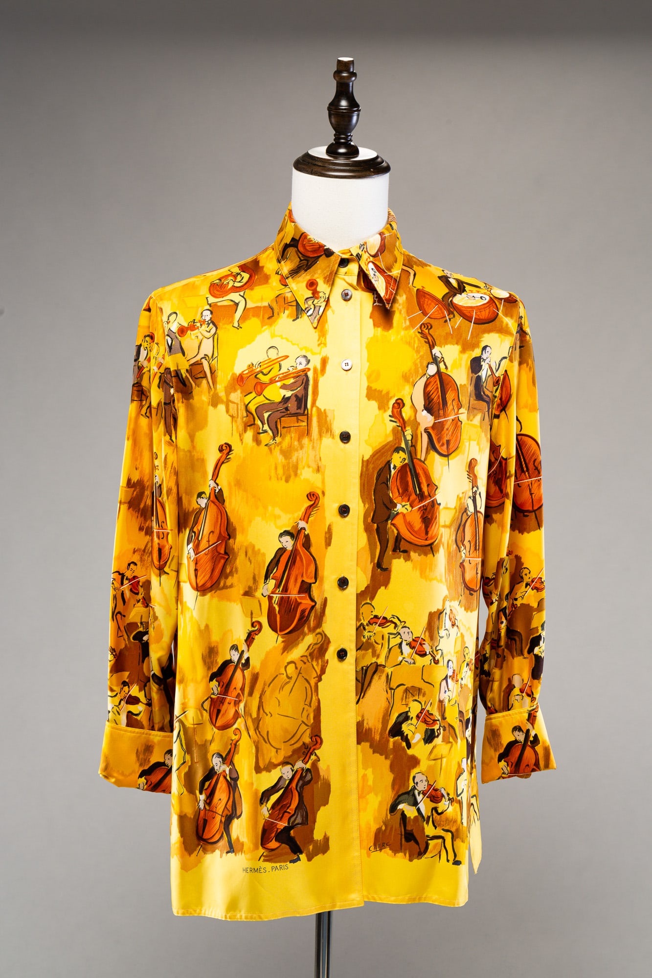 HERMES ORCHESTRAL SILK BLOUSE. (1 of 3)