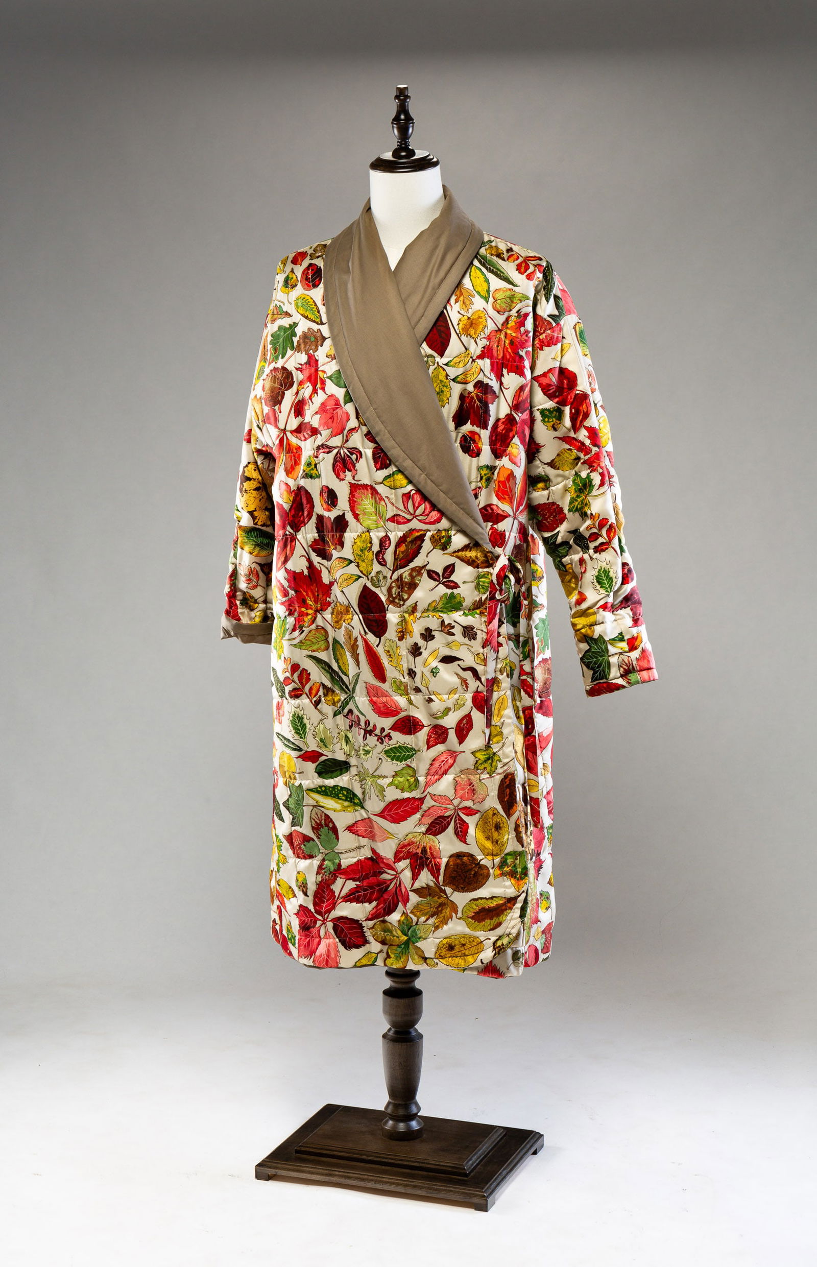 HERMES REVERSIBLE COAT. (1 of 3)