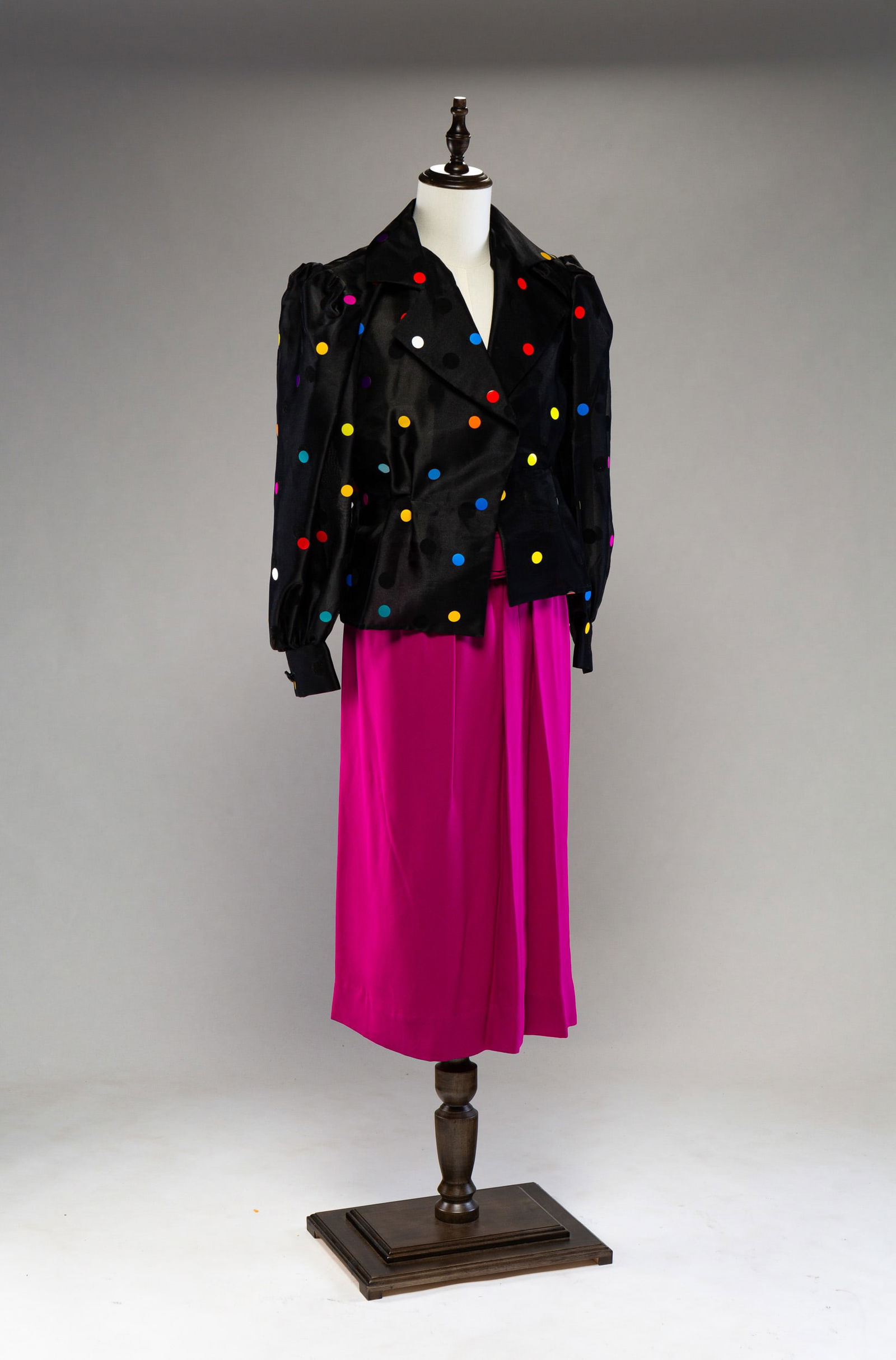 TWO GIVENCHY SKIRT SUIT SETS. (1 of 7)