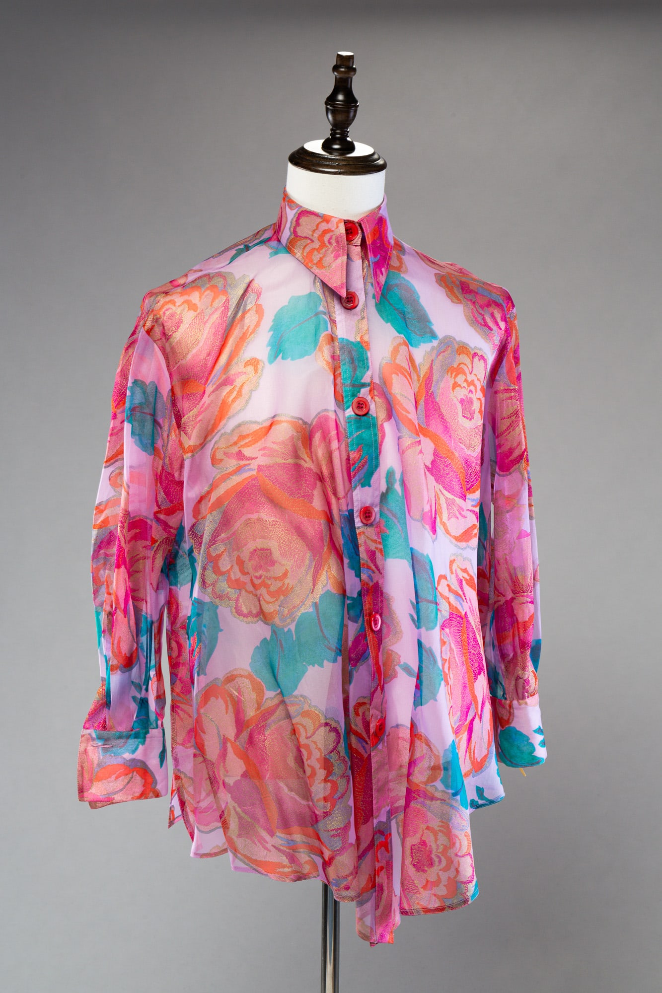 GIANFRANCO FERRE SUIT AND BLOUSE. (1 of 7)