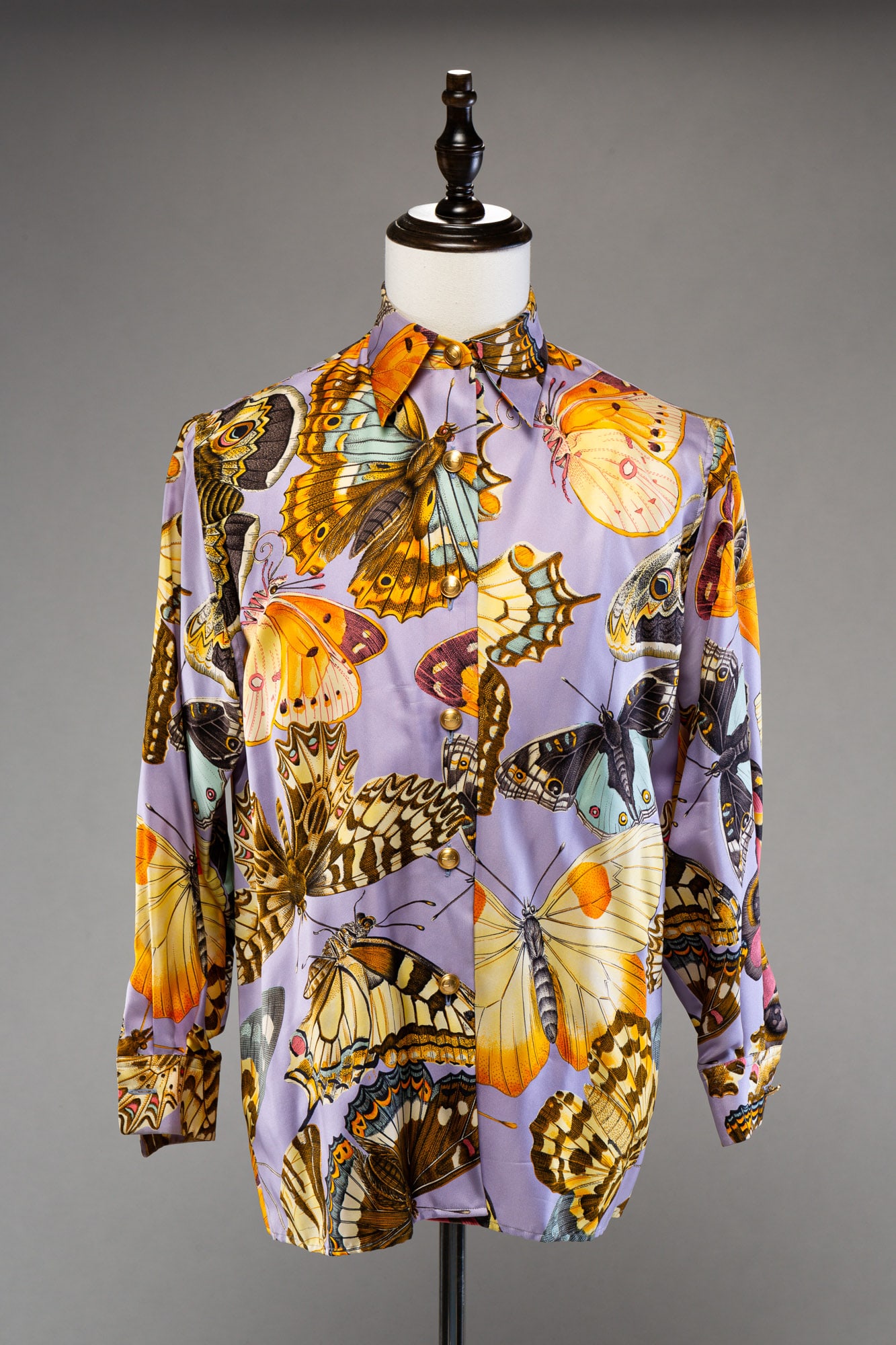 GUCCI SILK BUTTERFLY BLOUSE. (1 of 4)