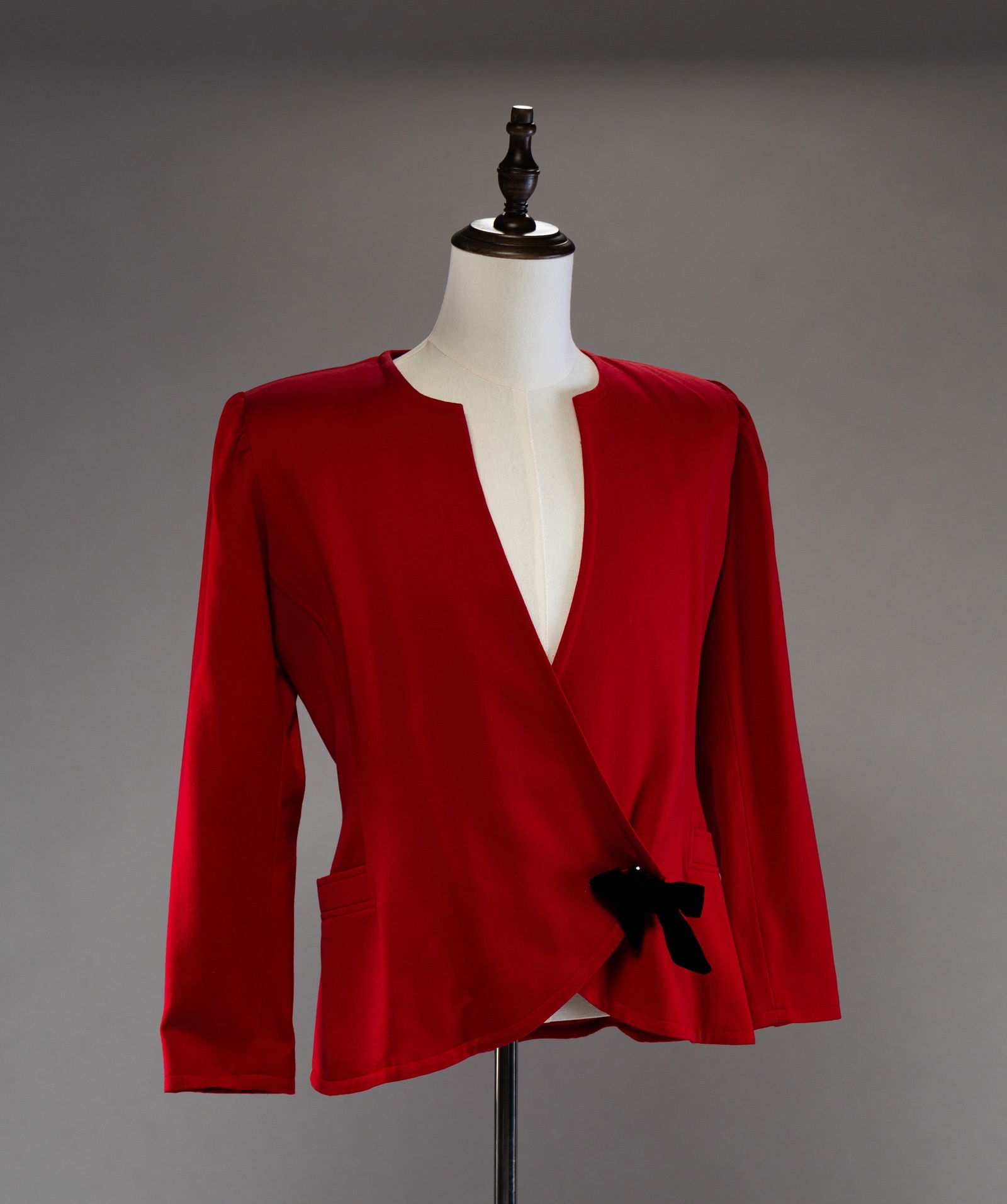 FIVE PIECES EMANUEL UNGARO CLOTHING. (1 of 14)