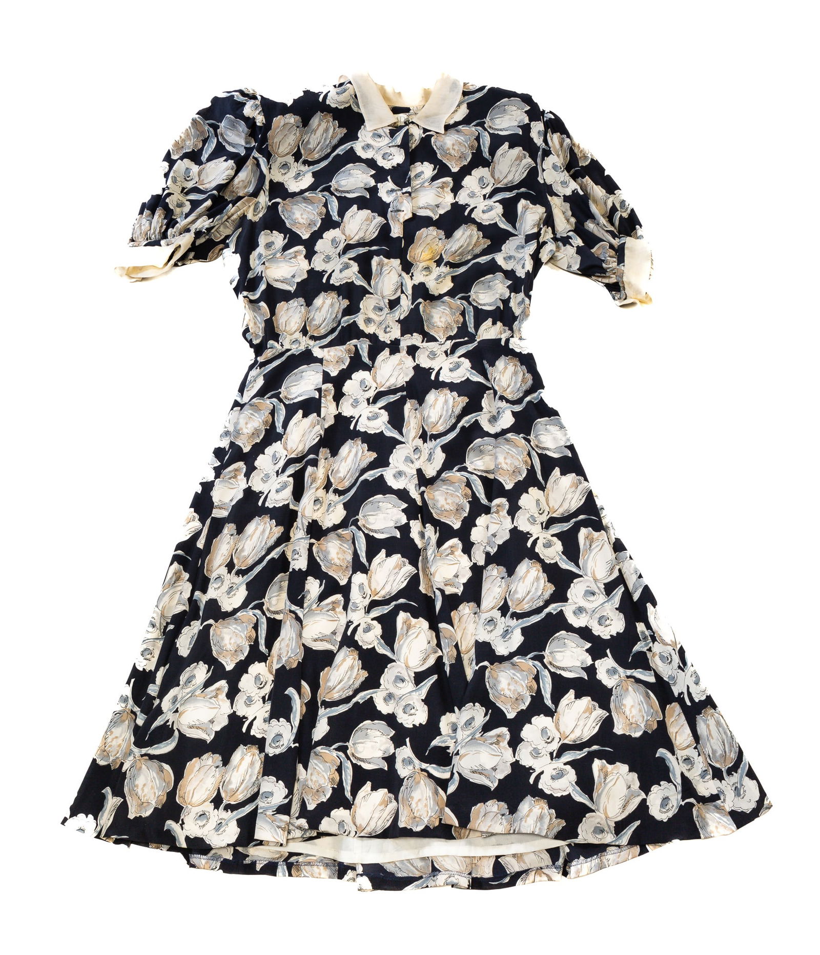 THREE ESCADA GARMENTS. (1 of 7)