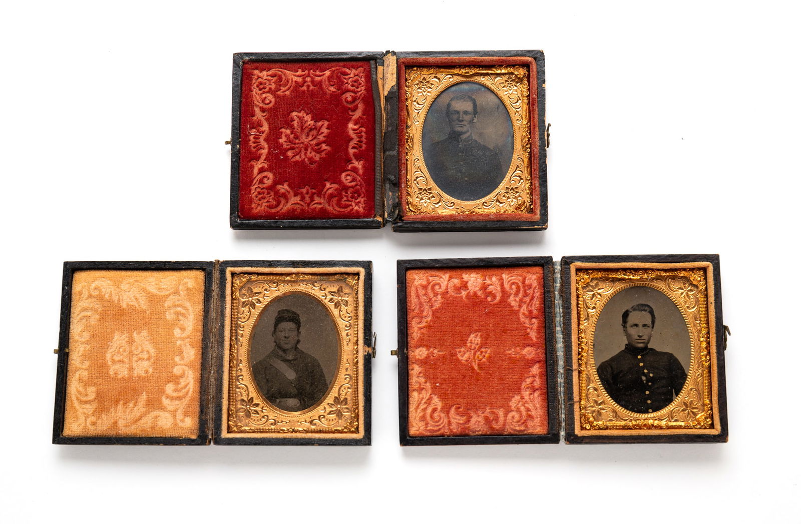 THREE NINTH PLATE CASED CIVIL WAR IMAGES. (1 of 5)