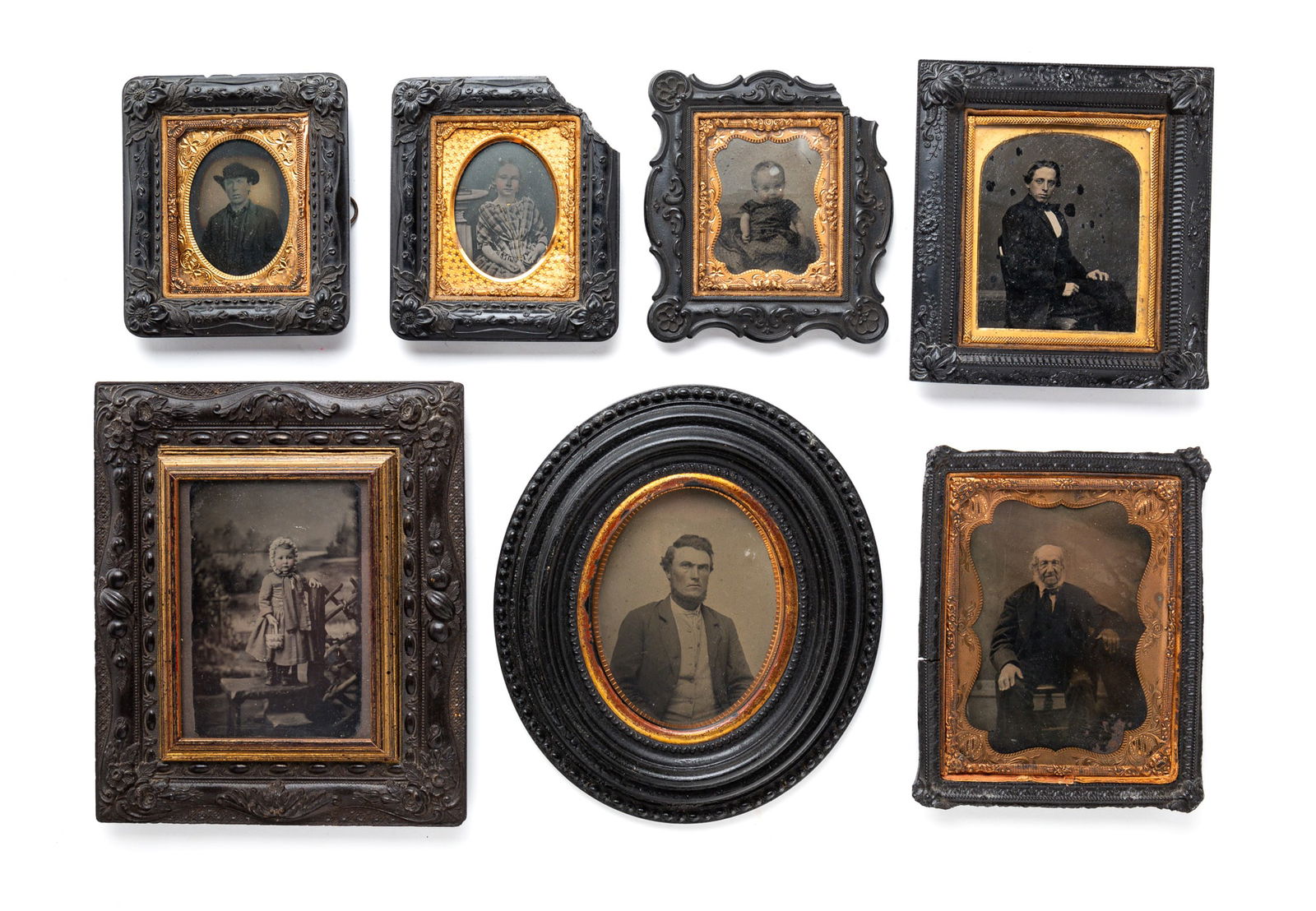 GUTTA-PERCHA FRAMED PORTRAIT IMAGES. (1 of 9)