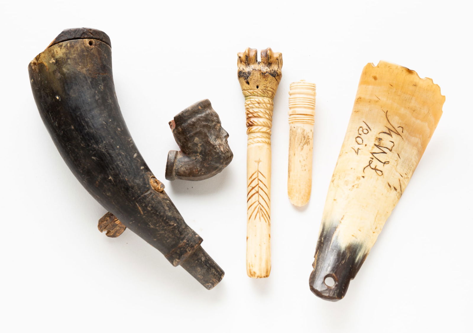 FIVE PIECE ECLECTIC LOT. (1 of 4)