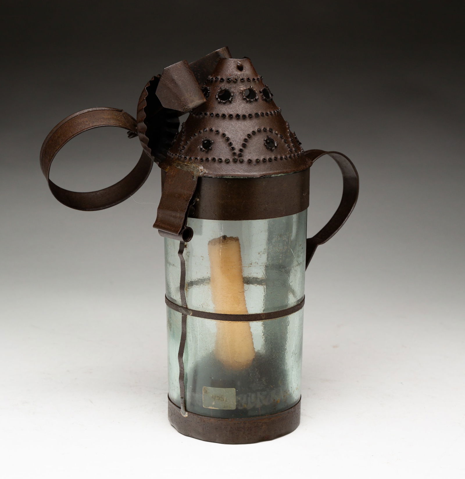 SMALL TIN LAMP. (1 of 4)