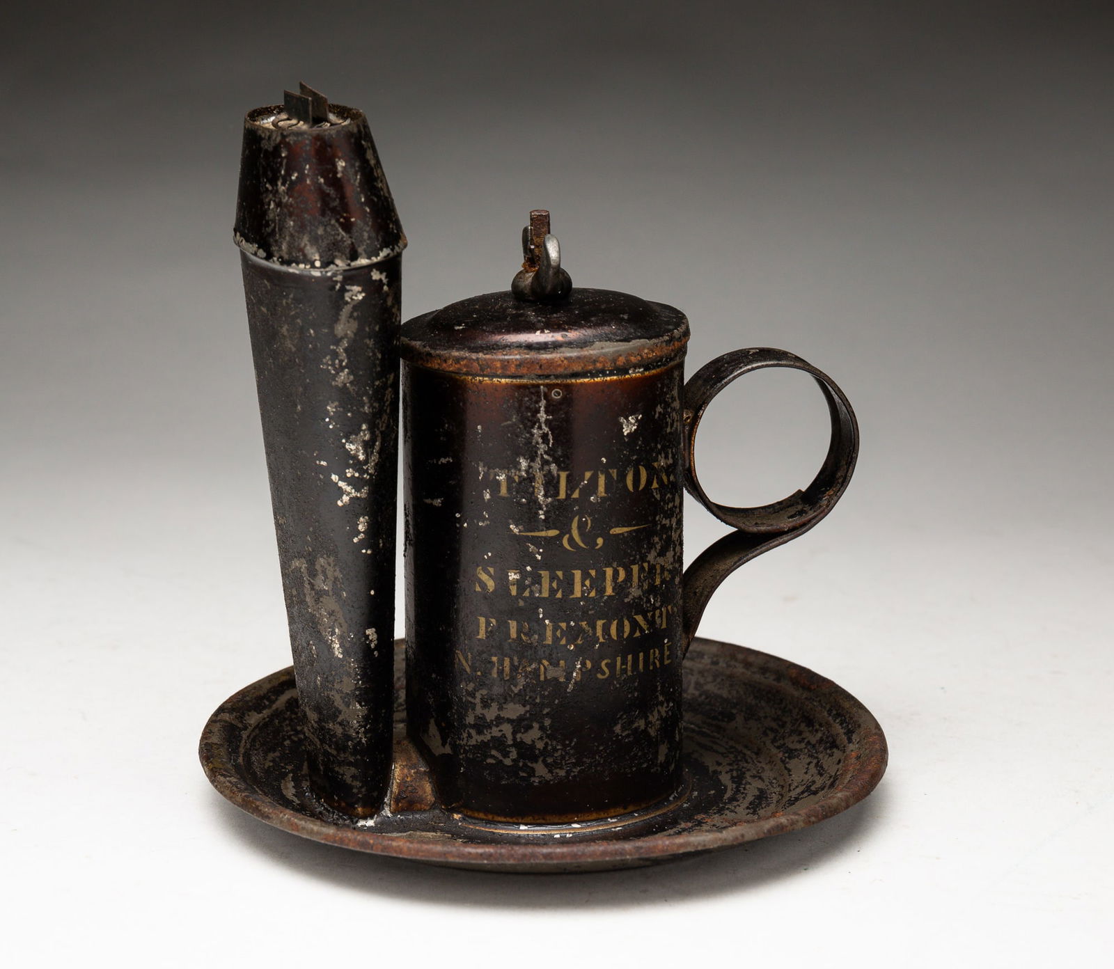 TILTON AND SLEEPER LAMP. (1 of 4)