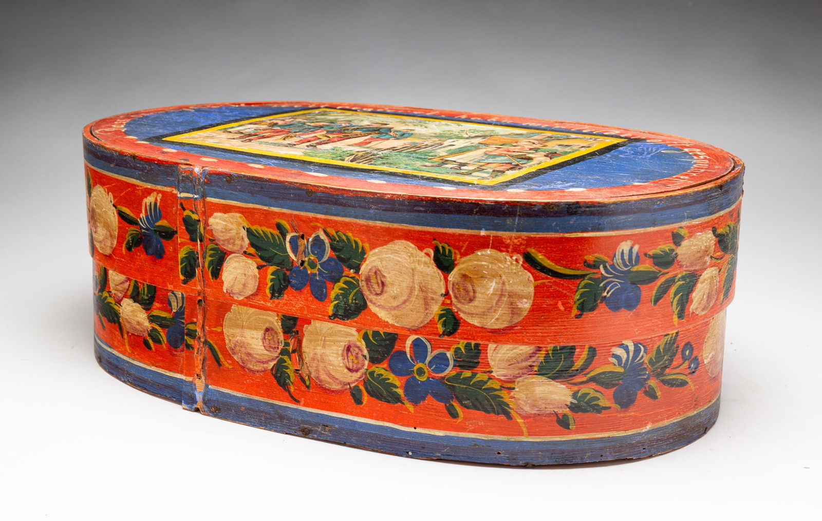 EUROPEAN DECORATED BRIDE'S BOX. (1 of 5)