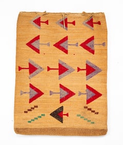 LARGE NEZ PERCE CORNHUSK BAG.