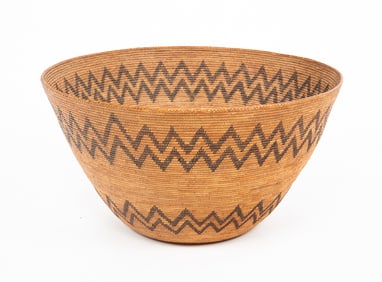 LARGE WESTERN CALIFORNIA MONO BASKET.