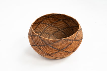 CALIFORNIA BASKET/BOWL.
