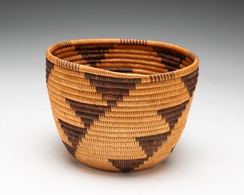 FINE PANAMINT COILED BASKET.