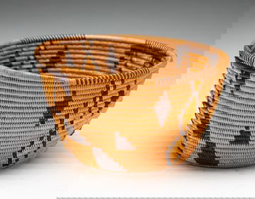 PANAMINT BASKET WITH YELLOW POLYCHROME.