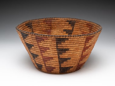 POLYCHROME PIMA BASKET/BOWL.