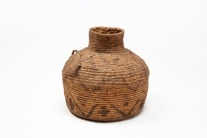 EARLY PAPAGO OLLA BASKET.