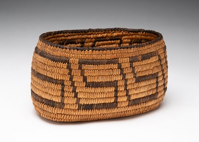 TOHONO O'ODHAM OVAL BASKET.