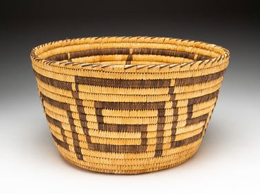 TOHONO O'ODHAM/PAPAGO BASKET.