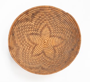 LARGE NAVAJO BASKET.