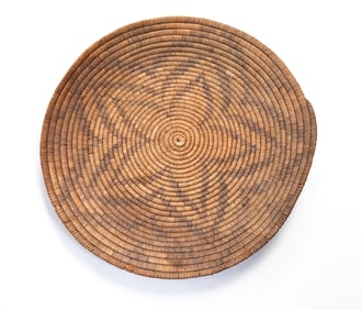 MONUMENTAL NAVAJO WEDDING BASKET.