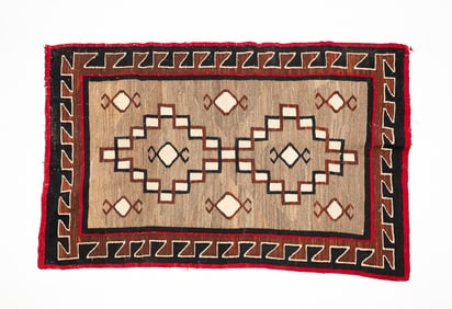 NAVAJO RED MESA OUTLINE RUG.