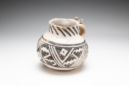 ANASAZI POTTERY PITCHER.