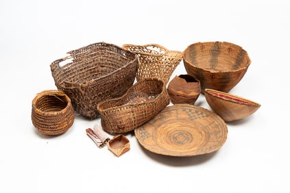 GROUP OF ELEVEN FIRST NATIONS BASKETS.