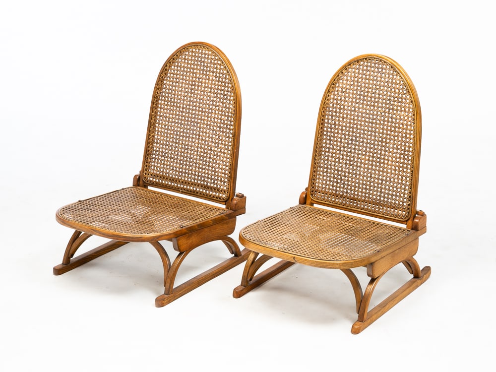 PAIR OF TUBBS SNOW SHOE CHAIRS.: American (Vermont), Contemporary. Oak. With folding backs and cane seats and backs. Branded label inside back seat rail. Seat 8.75"h. Overall 24"h.