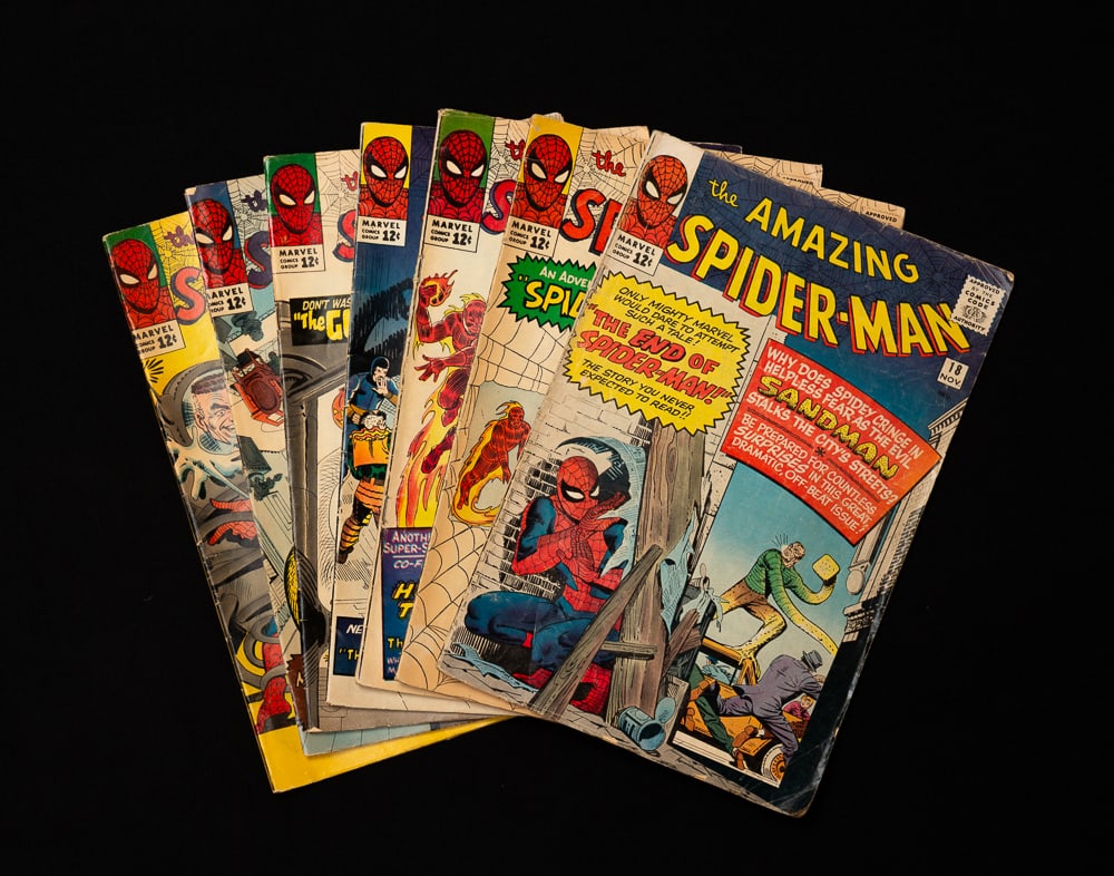 SEVEN SILVER AGE MARVEL "THE AMAZING SPIDER-MAN" COMICS.: American, third quarter 20th Century (1963-71). Issues include: #18, the first appearance of Ned Leeds, #19, #21, #22 and #25, the first appearance of Mary Jane. Ungraded.