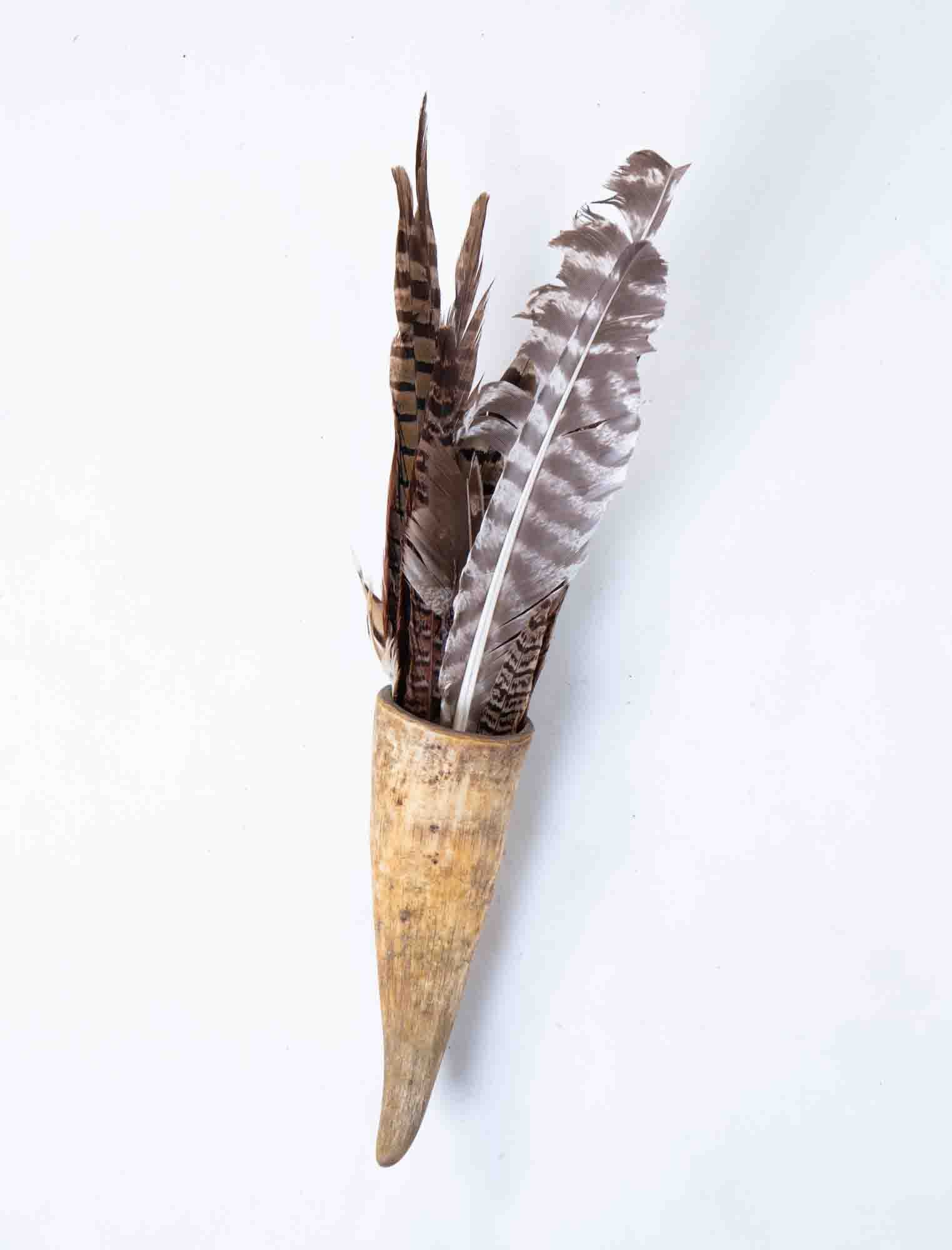 HANGING HORN CUP. (1 of 1)