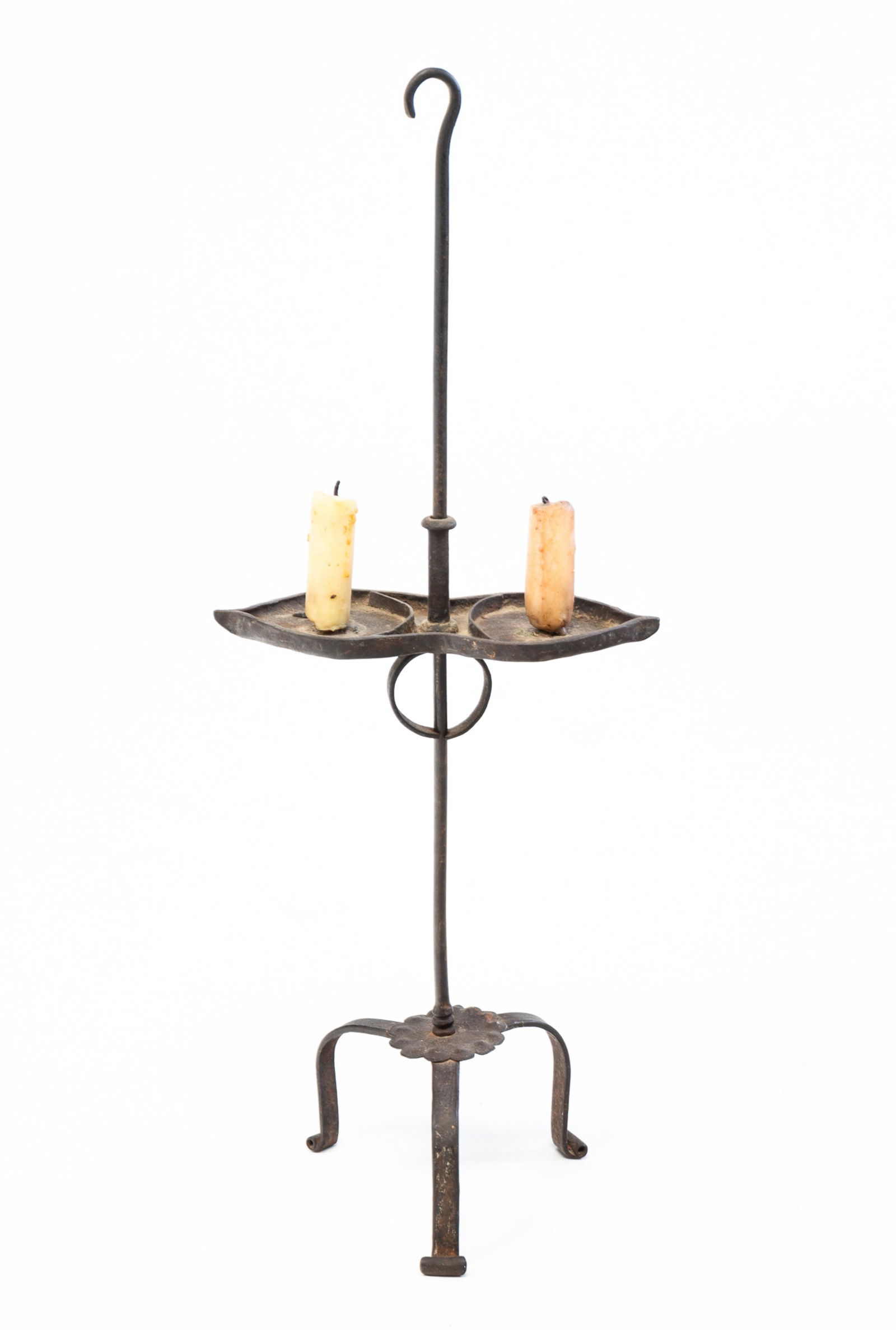 WONDERFUL EARLY WROUGHT IRON LIGHTING DEVICE: TABLE TOP ADJUSTABLE CANDLE LAMP. (1 of 3)