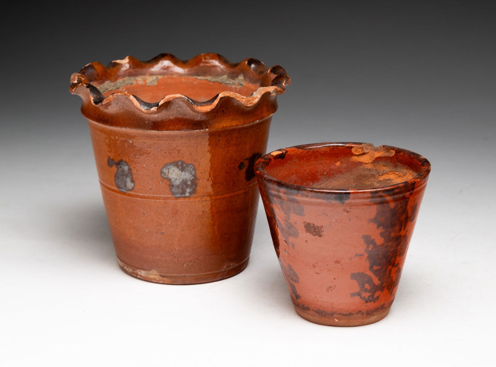TWO REDWARE FLOWER POTS. (1 of 3)