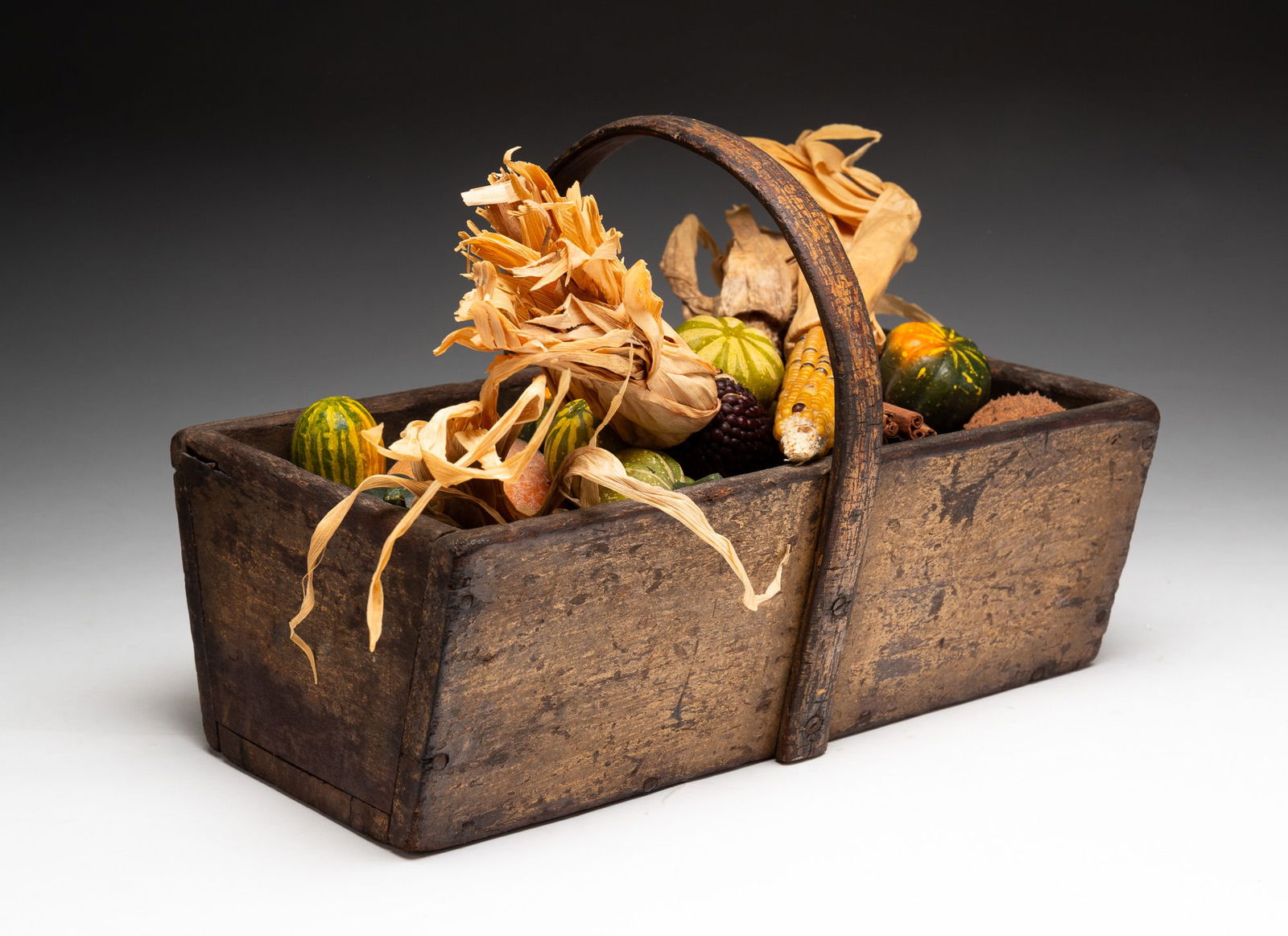 WOODEN HANDLED BASKET. (1 of 5)