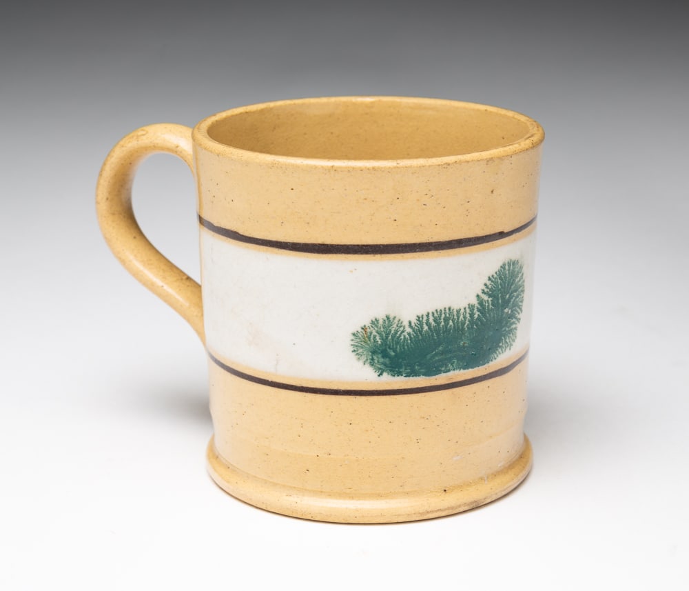 YELLOWWARE MUG WITH MOCHA DECORATION. (1 of 4)